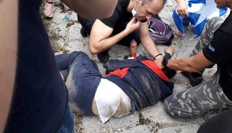 Αίμα, χημικά, χάος: Έτσι «σάπισαν» στο ξύλο τους Έλληνες πατριώτες – Βίντεο-ντοκουμέντα από τις κυβερνητικές αθλιότητες – Θα «πέσουν» παραιτήσεις;